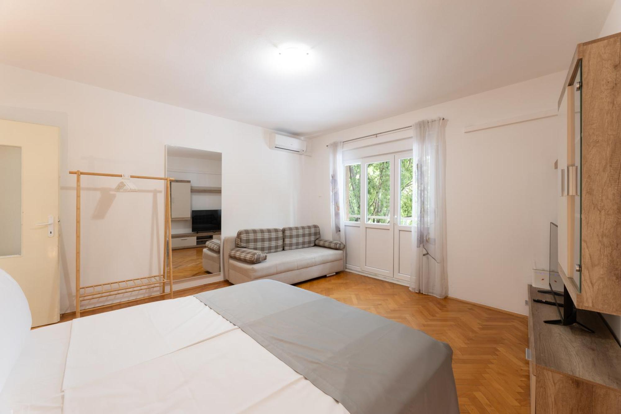 Apartment Central To Beach & Old Town Split Buitenkant foto