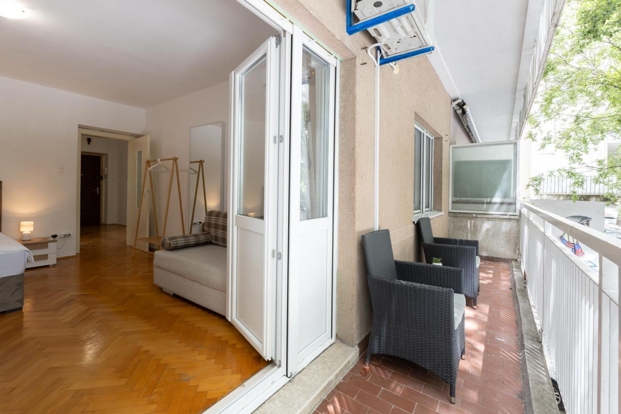 Apartment Central To Beach & Old Town Split Buitenkant foto